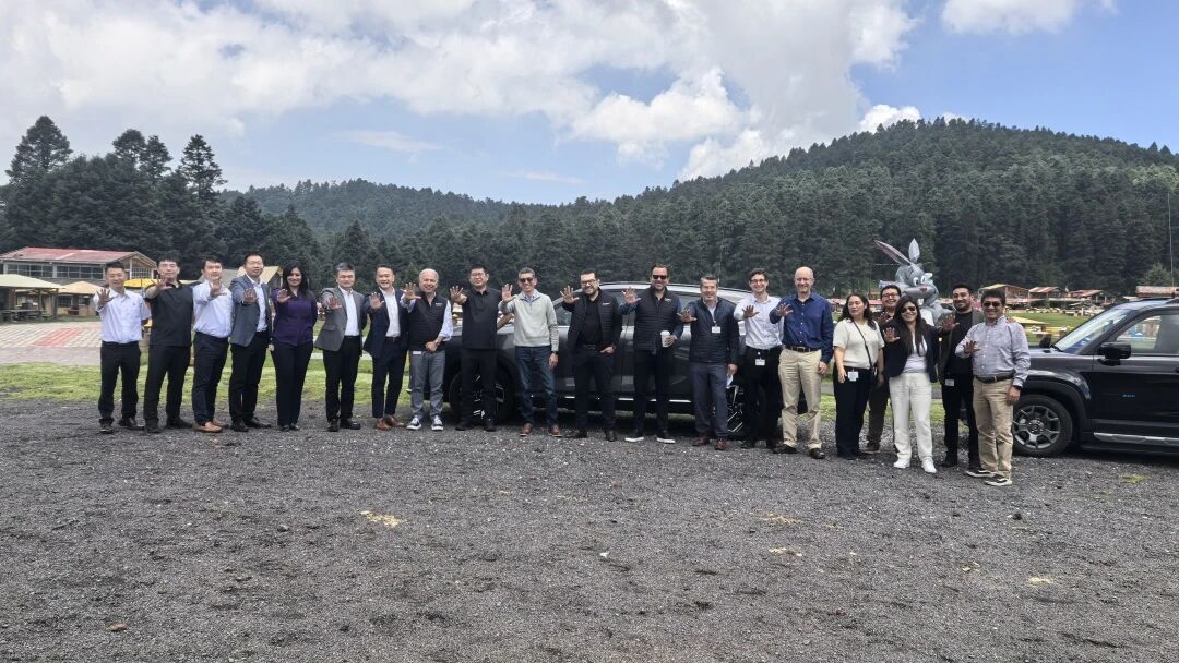 Aiki tare don Ci gaba, Yin ƙoƙari don Ci gaban A ko'ina cikin teku! Gudanar da Saik-GM-Wuling ya ziyarci kasuwar Mexico